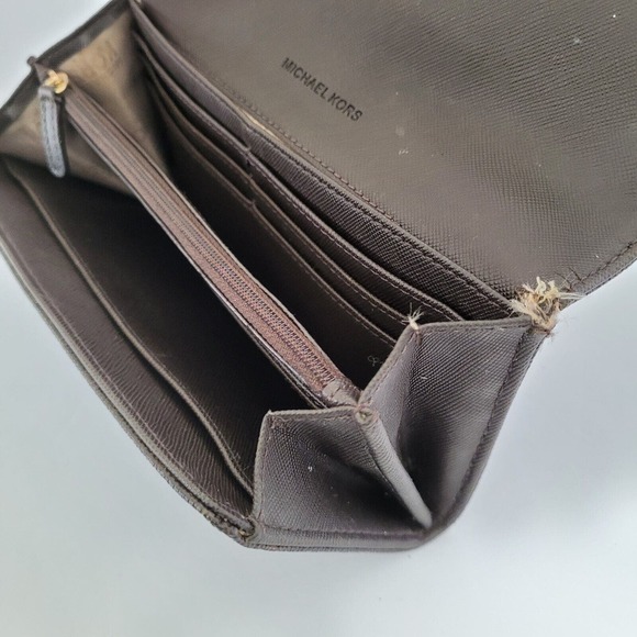 MICHAEL KORS MK Fulton Gusset Carryall Brown Saffiano Leather Envelope Wallet - Picture 5 of 14